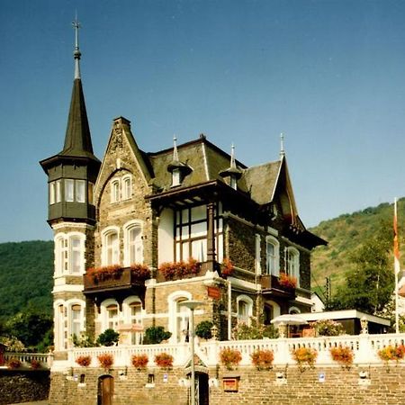 Villa Cornely ทรัยส์-คาร์เดิน ภายนอก รูปภาพ